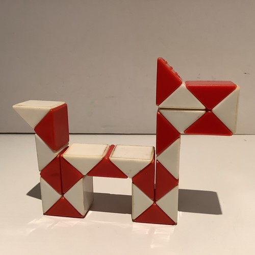 Vintage 1980s rubik style - rubik’s,