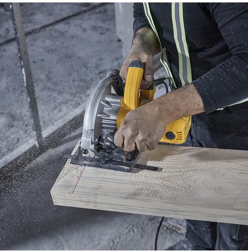 Dewalt dwe5615 240v corded - 240v,