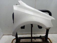 VOLKSWAGEN POLO Right Front