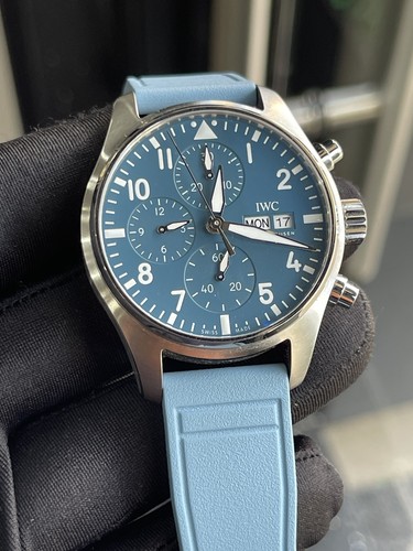 Iwc pilot chronograph top - iwc,