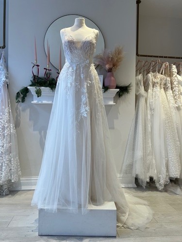Pronovias kansai wedding dress - wedding,