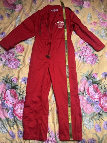 Royal air force raf - royal, red