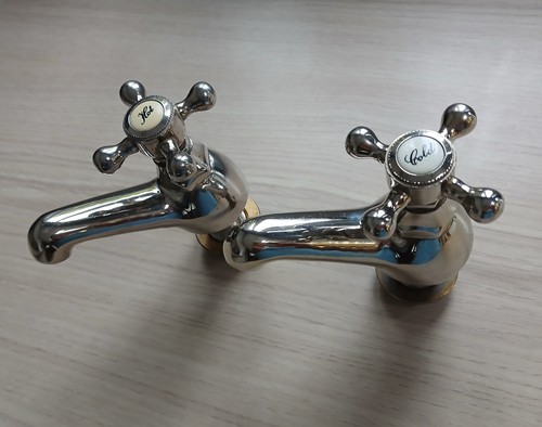 Pair vintage gold hot - vintage,