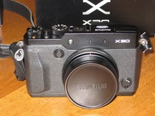 Fujifilm X30 12MP Compact