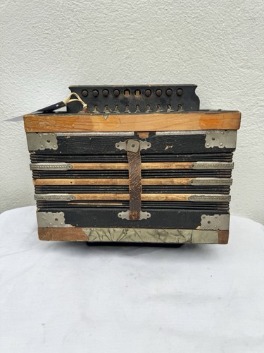 The comandor keys bass - comandor, 2