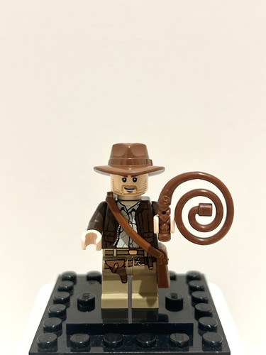 Genuine lego indiana jones - genuine,