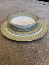 Immaculate Royal Doulton