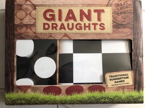 Giant draughts set the - set,