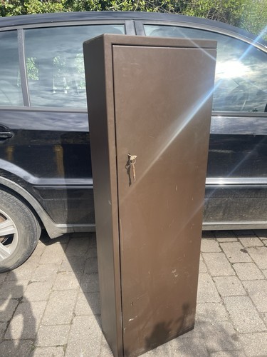 Gun safe cabinet wall - safe,