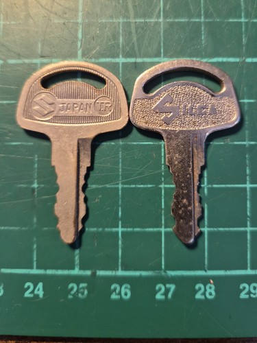 Classic suzuki key - suzuki, cut
