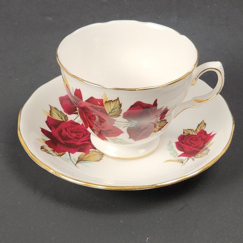 Vintage royal vale bone china - vale,