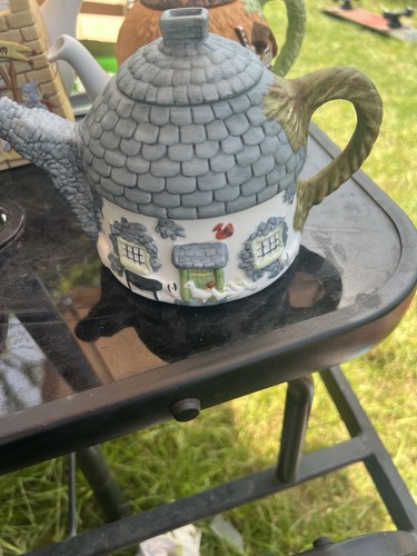 Cottages fine china tea - cottages,