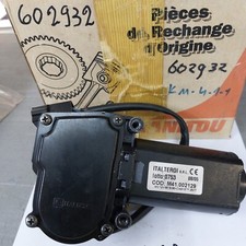 GENIUNE NOS NEW FORKLIFT PARTS