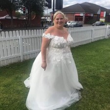 wedding dress Size 24