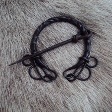 Twisted Darkened Steel Fibula