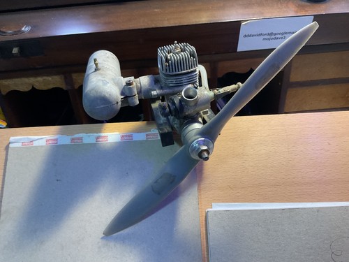 Model aircraft glow engine - model,