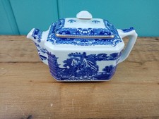 Wade. Vintage Ringtons Small Tea Pot. White/ Blue Ceramics loc8