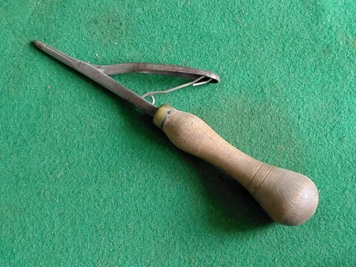 Vintage browns patent bodger - patent,