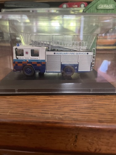 Oxford diecast dennis - diecast, rs