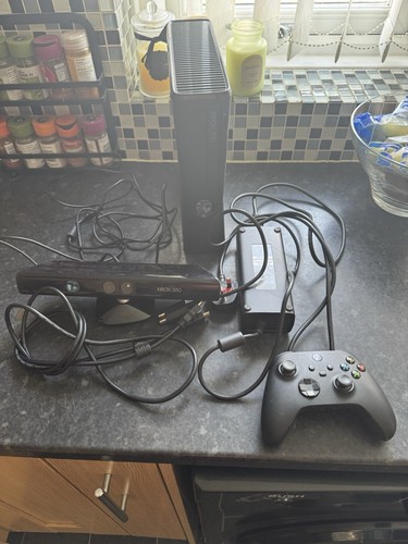 Microsoft xbox 360 slim 250gb - slim,