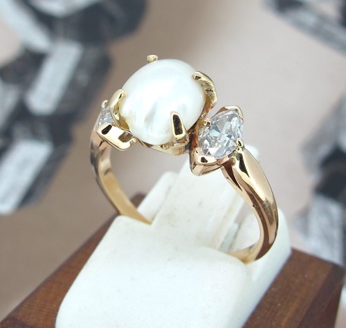 8mm 6mm baroque pearl 14k - 6mm,
