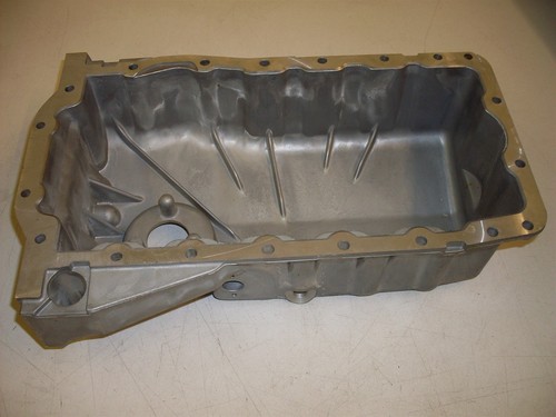Engine oil sump - 1.8, 20v