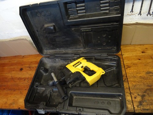 Dewalt dw004 hammer drill - dewalt,