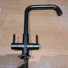 Strona Gun Metal Monobloc Kitchen Tap. Tap3642. Ex Display