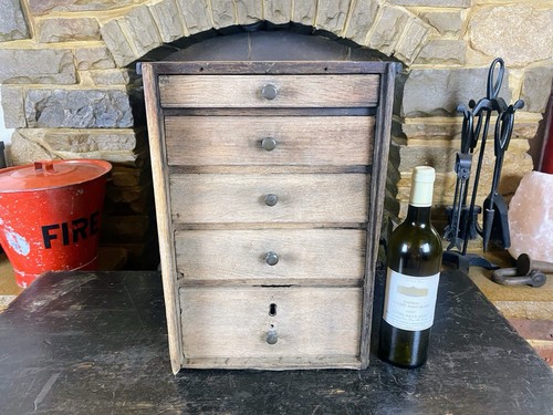 Bank drawers apothecary - of, drawers,