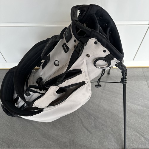 Titleist players teams stand - titleist,