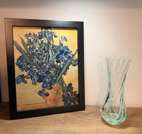 Stunning caithness studio art - stunning,