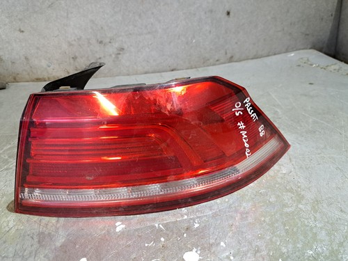 Passat driver side - driver, rear