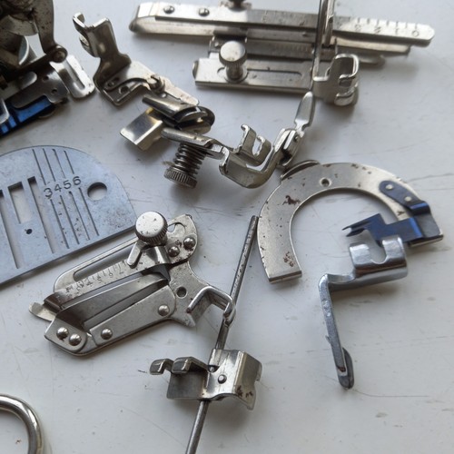 Vintage job lot singer - job,