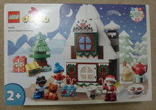 LEGO DUPLO 10976 Santa's Gingerbread House.