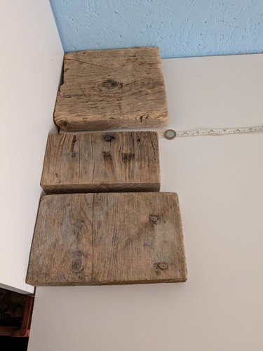 Flat driftwood piecs - #37.,
