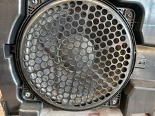 TOYOTA HILUX JBL SPEAKER SUB