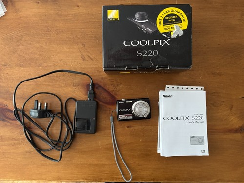 Nikon coolpix s220 digital - nikon,