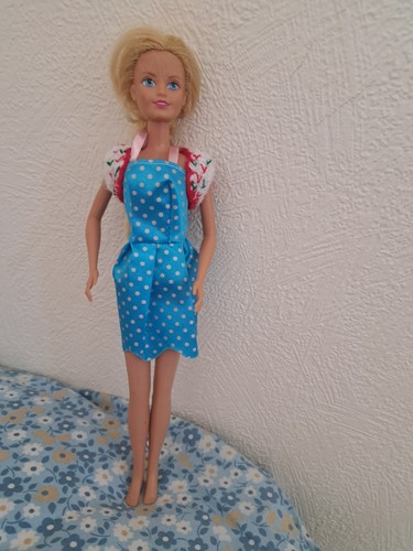 Vintage hasbro sindy doll - sindy,