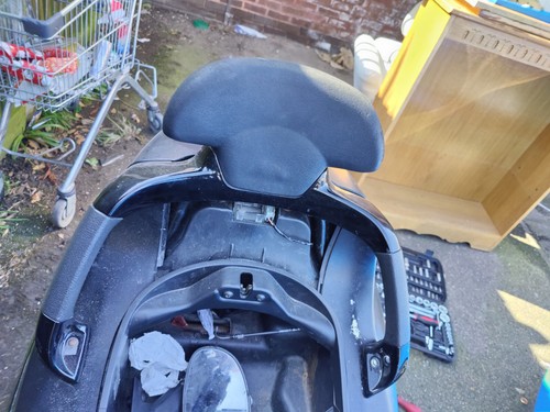 Piaggio xevo 125 - piaggio, rail
