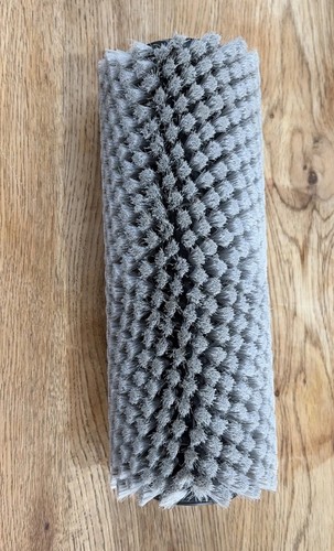 Grey soft brush - soft, to