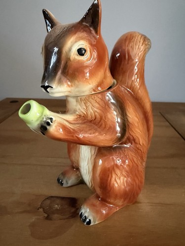 Tony wood squirrel teapot - tony,