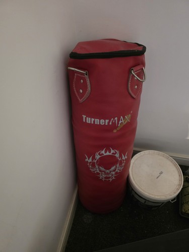 Turnermax red hanging punch - red,