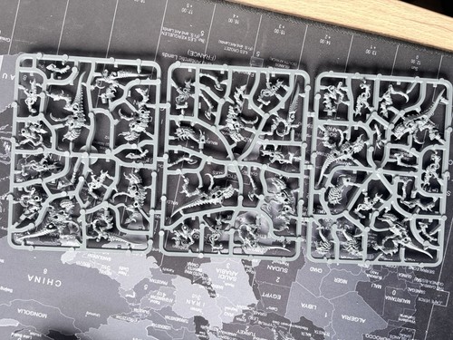 40k termagants and ripper - 40k,