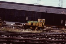 S109 35mm Slide Industrial Shunter No.38