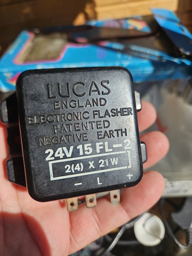 Vintage lucas 24v 2 - vintage, fl-2