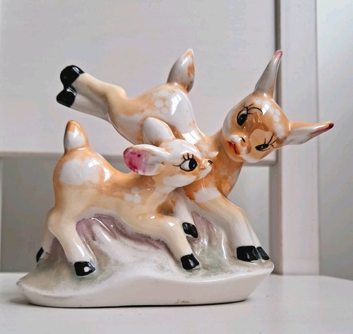 Vintage kitsch glossy ceramic - vintage,