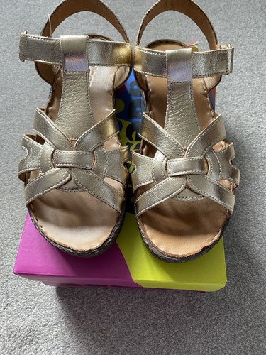 Adesso val leather sandal - adesso,