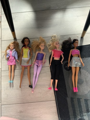 Barbie and sindy doll - barbie,