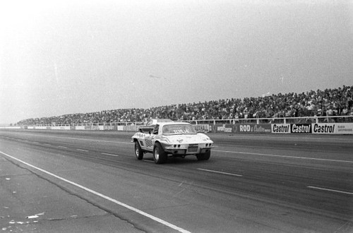 Chevrolet corvette stingray - chevrolet,