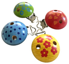 4 Wooden Dummy Clips Baby